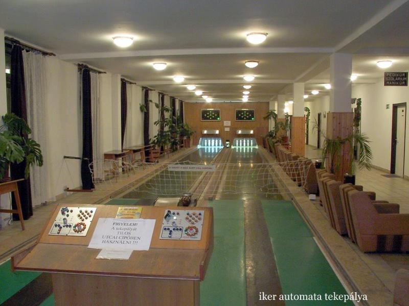 Hotel Agro Balatonfured Exterior photo