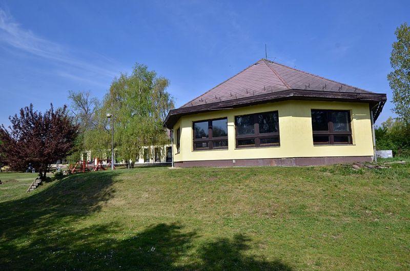 Hotel Agro Balatonfured Exterior photo